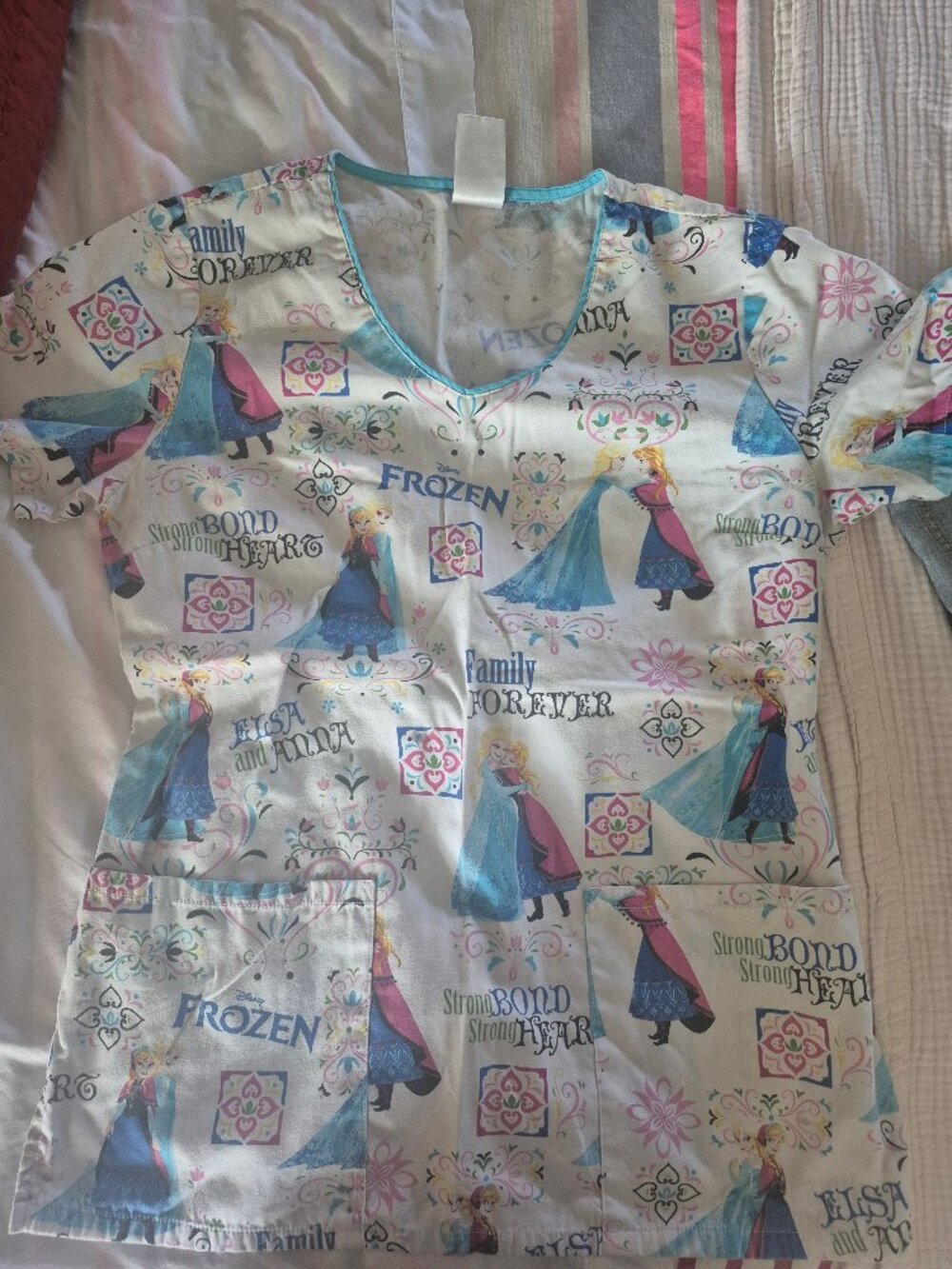 Frozen Elsa and Anna scrup top
